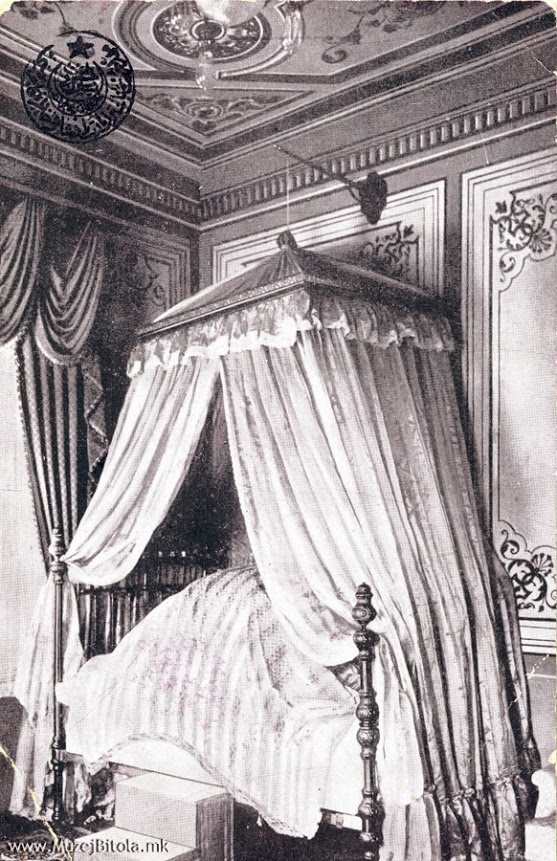 Ректорат Битола_ ентериер специјално декориран 1911  спална на султанот