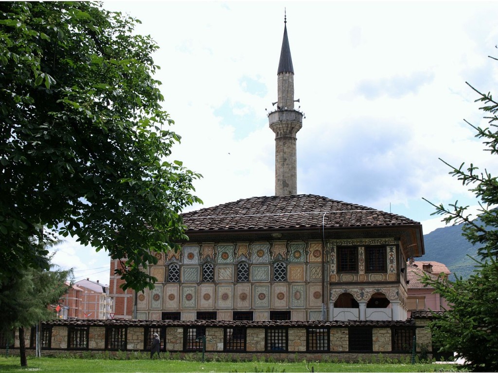 „Tetovo Bunte Moschee“ од Vaurien. Под лиценцата CC BY-SA 3.0 преку Ризницата - httpscommons.wikimedia.orgwikiFileTetovo_Bunte_Moschee.jpg#mediaFileTetovo_Bunte_Moschee