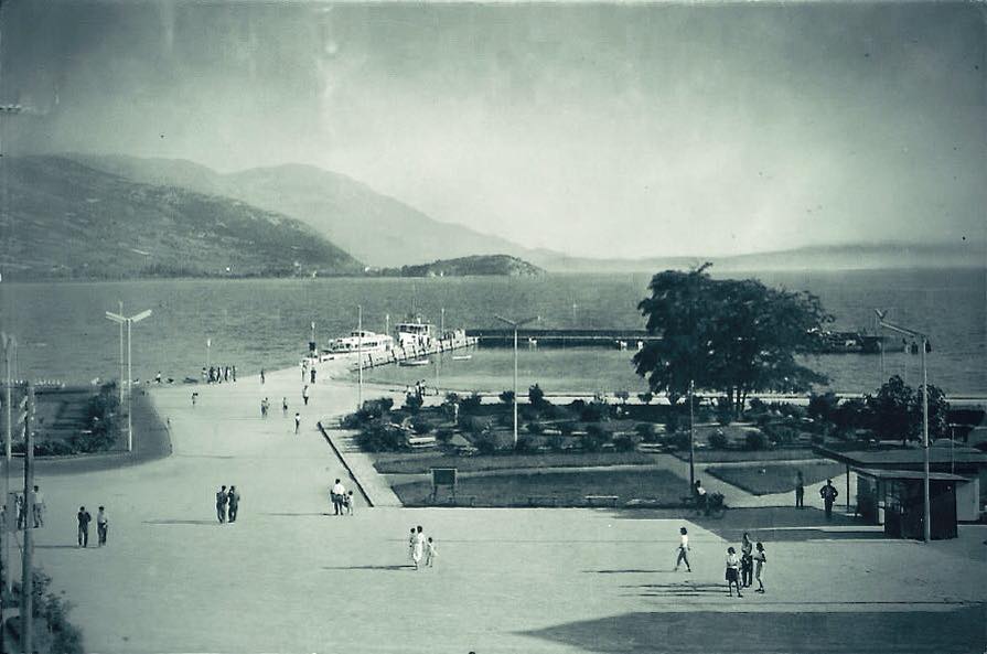 2 Охридскиот плоштад и пристаништето 1950