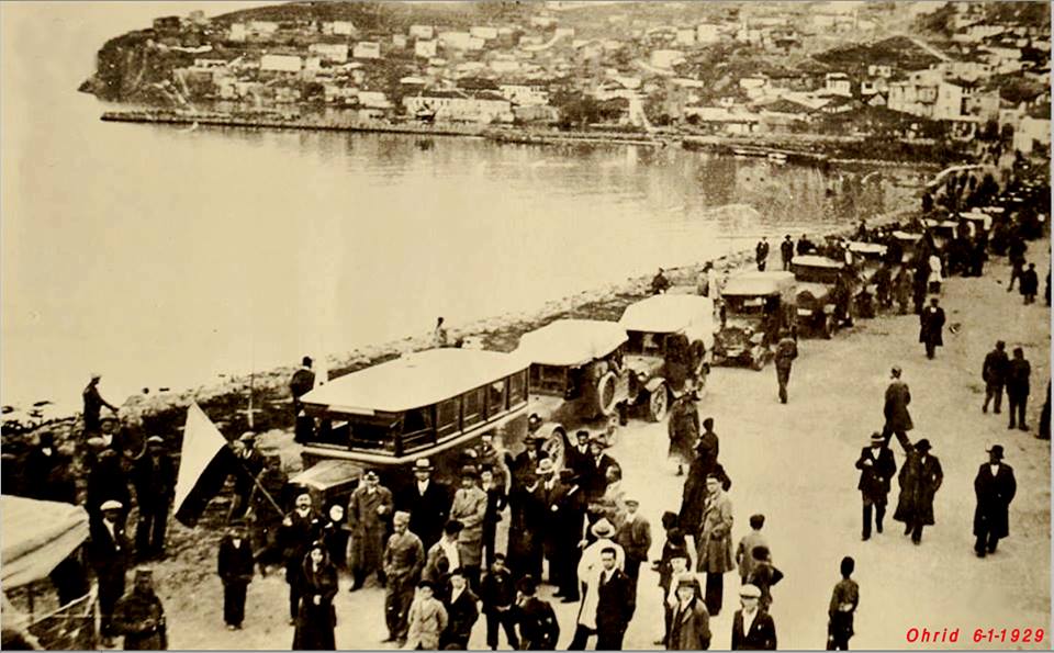4 На 6 јануари 1929 година Охрид бил посетен од голем број туристи